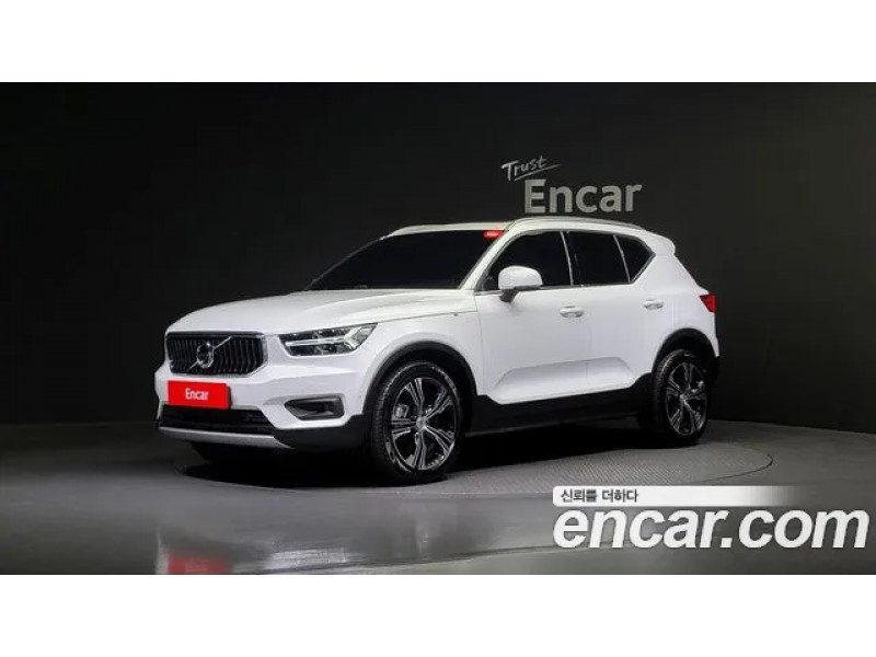 Volvo XC40 2020 г.
