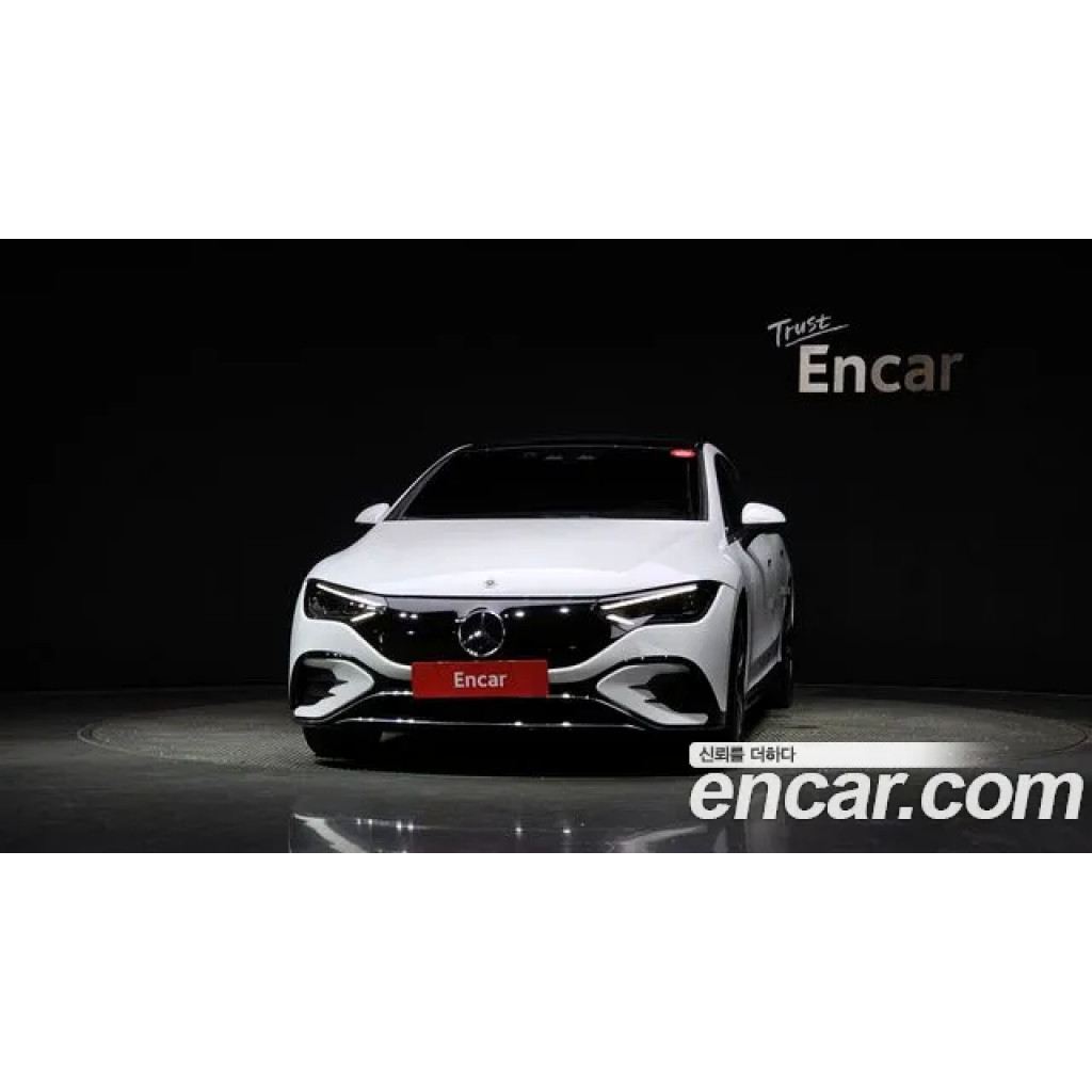 Mercedes Benz EQE 350+ 2023 г.