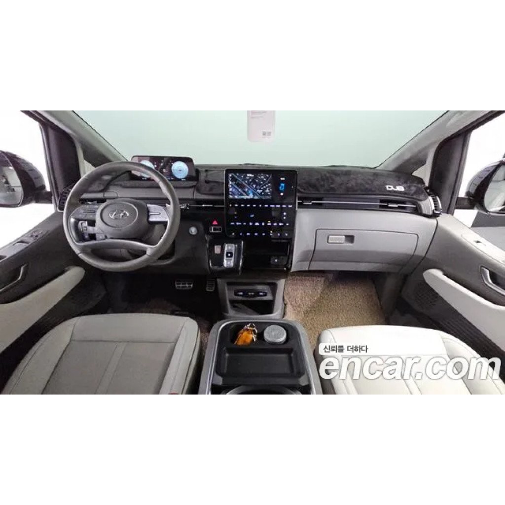 Hyundai Staria 2022 г.