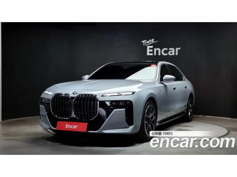 BMW 7 Серии 2023 г.