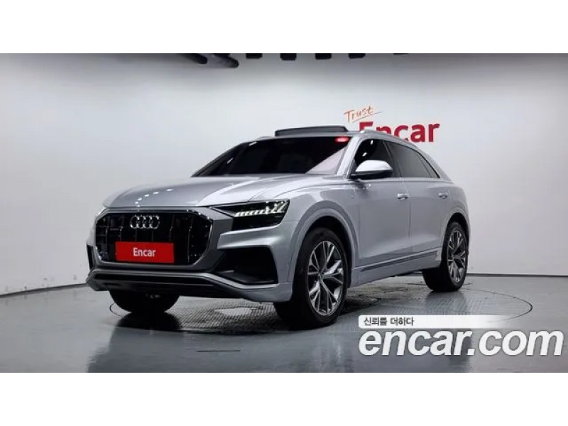 Audi Q8 2021 г.