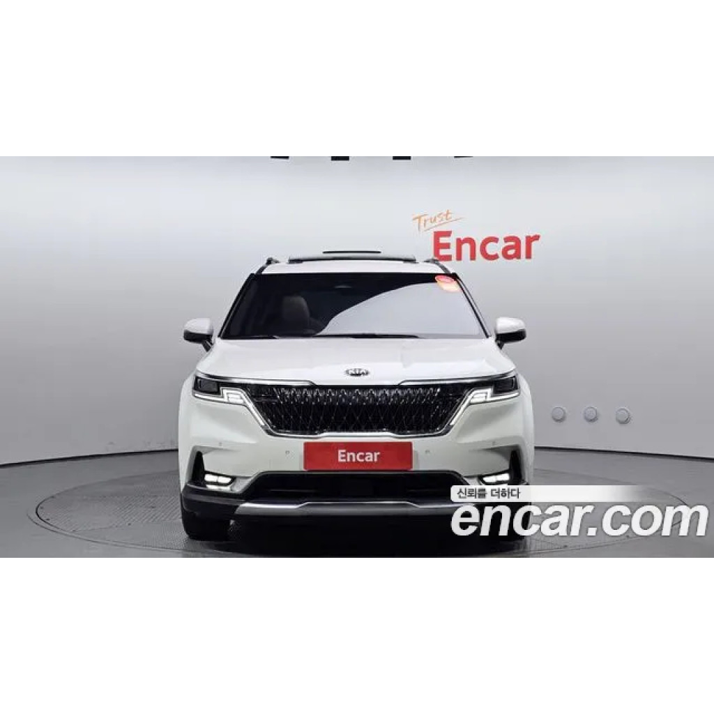 KIA Carnival 2021 г.