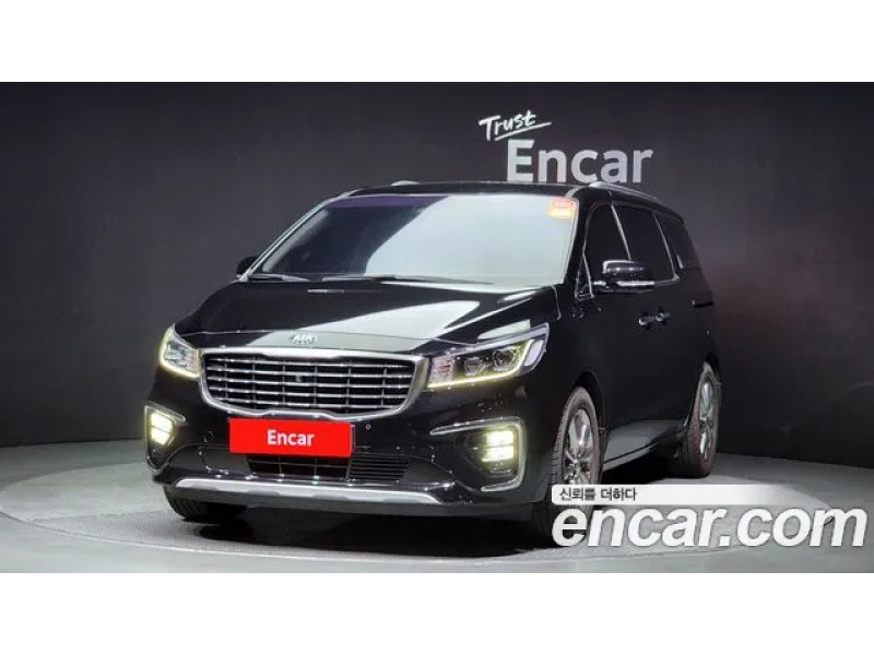 KIA Carnival 2020 г.