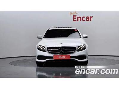 Mercedes Benz E-Class 2020 г.
