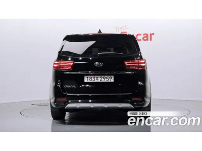 KIA Carnival 2020 г.