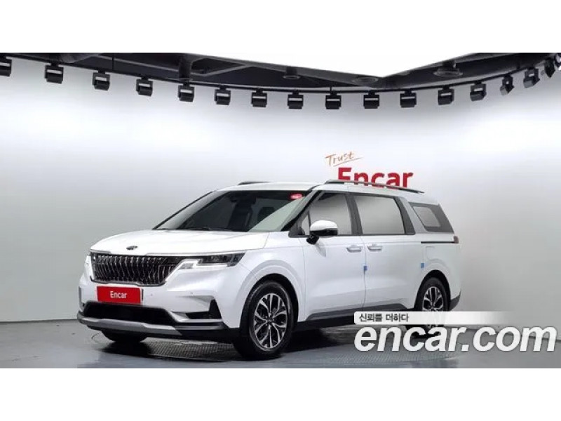 KIA Carnival 2021 г.