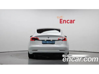 Tesla Model 3 2021 г.