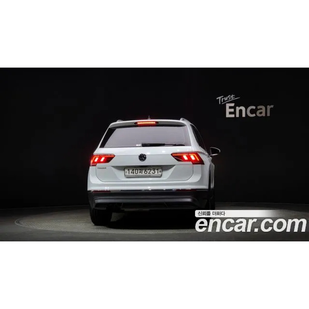 Volkswagen Tiguan 2020 г.