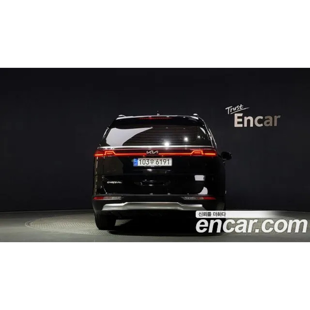 KIA Carnival 2023 г.