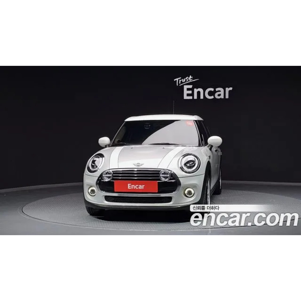 Mini Cooper 2021 г.