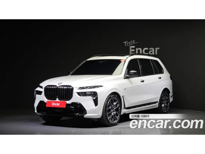 BMW X7 2024 г.