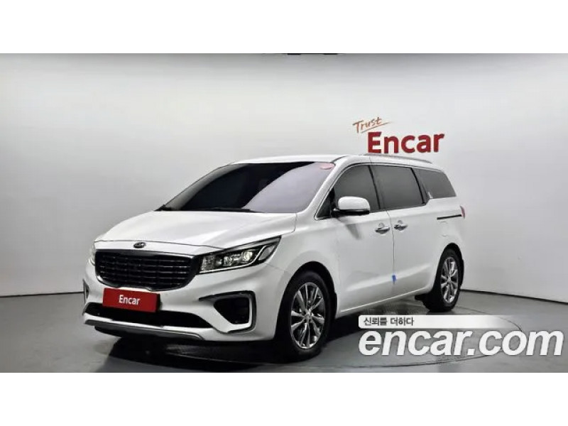 KIA Carnival 2020 г.
