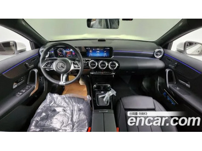 Mercedes Benz A-Class 2024 г.