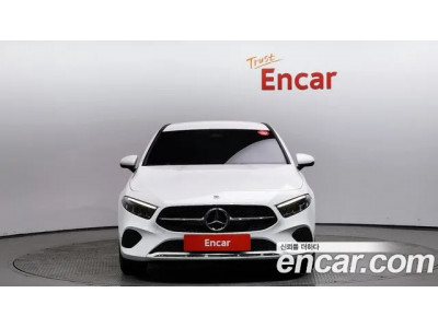 Mercedes Benz A-Class 2024 г.