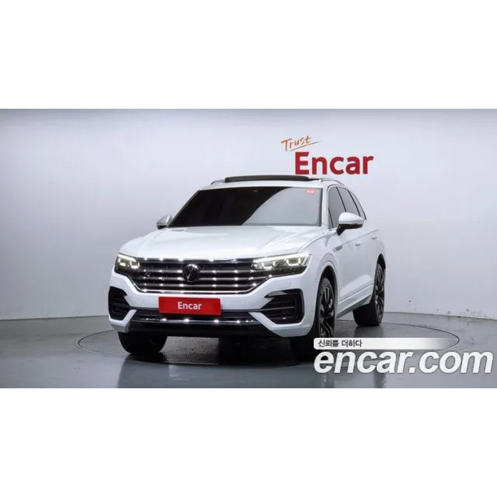 Volkswagen Touareg (3 поколение) 2023 г.