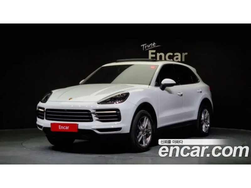 Porsche Cayenne 2021 г.