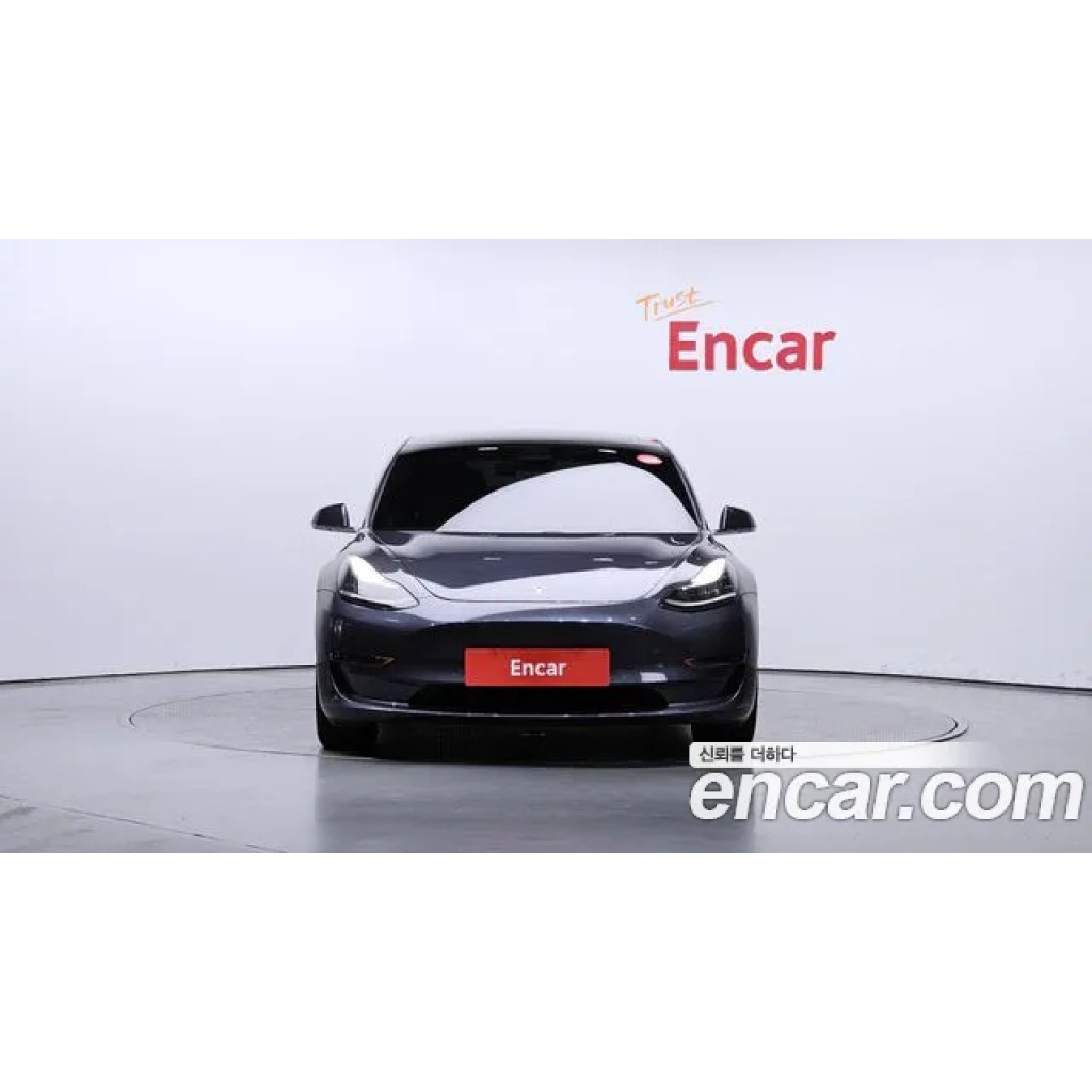 Tesla Model 3 2020 г.