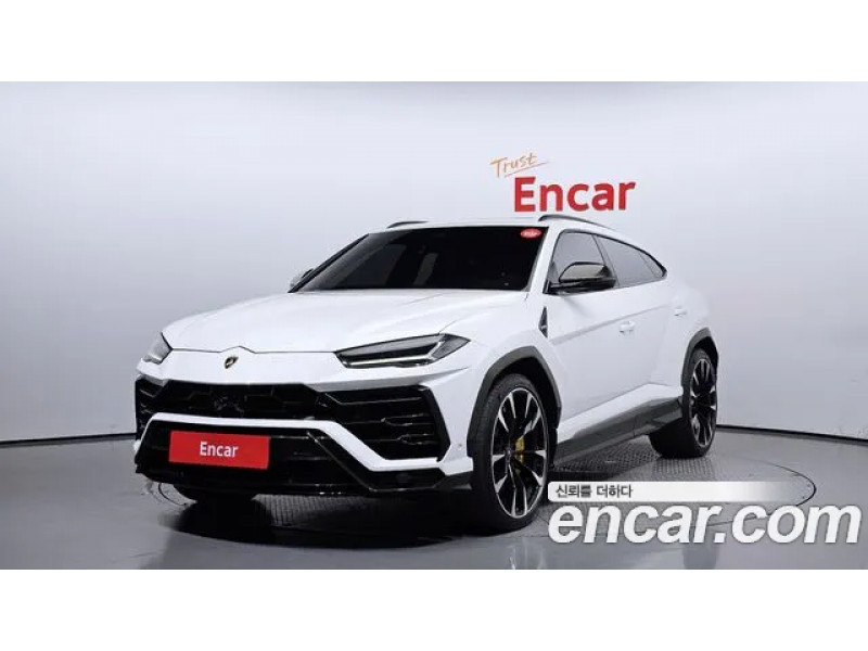 Lamborghini Urus 2020 г.