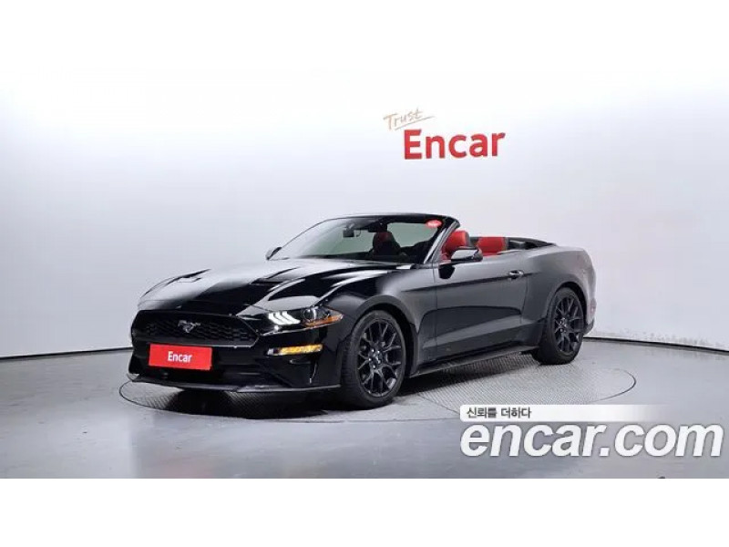 Ford Mustang 2021 г.