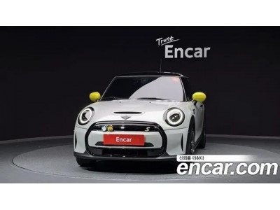 Mini Cooper 2023 г.